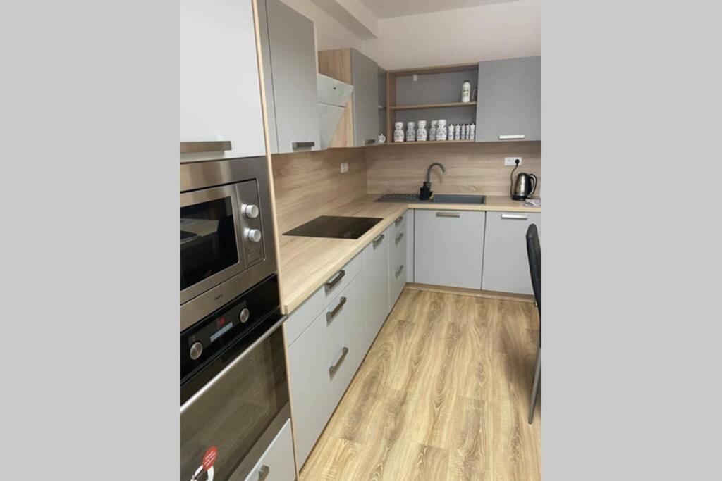 Apartmán Solax, Učňovská 8, Košice Šaca Esterno foto